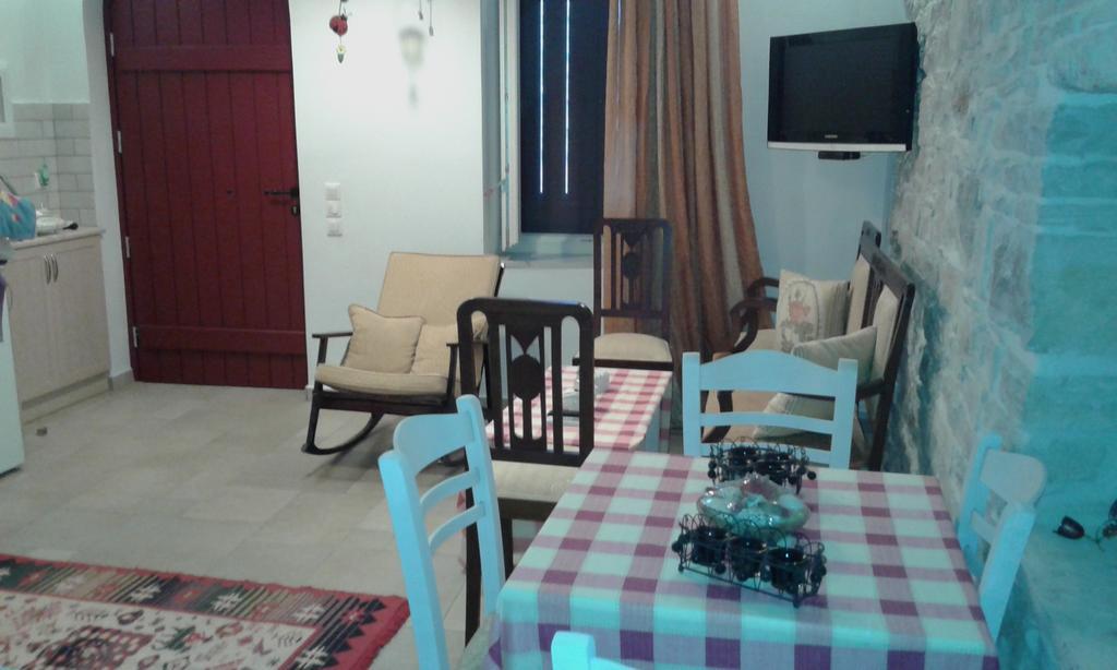 Country house Traditional House Patrika